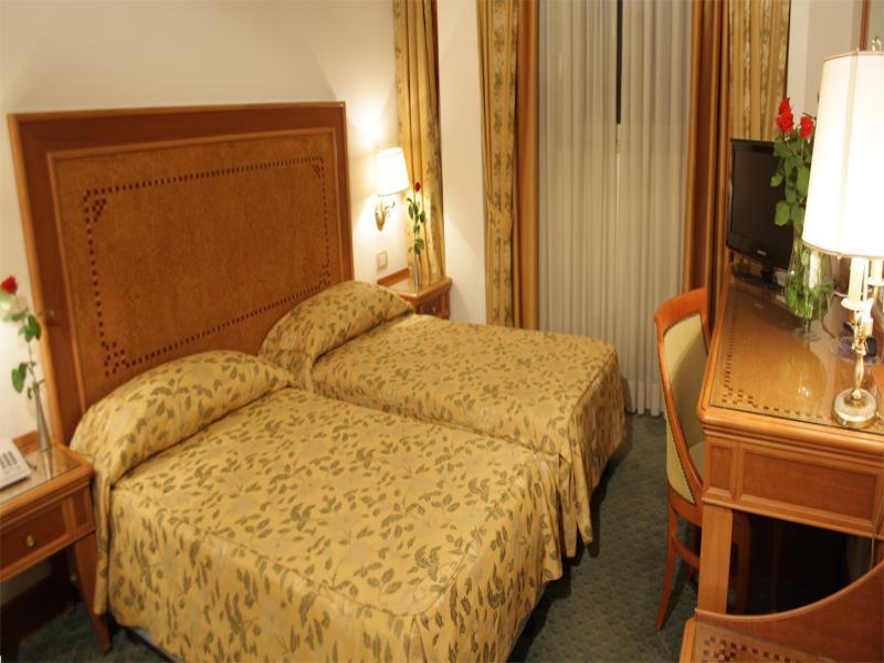 Sunrise Hotel Róma Kültér fotó